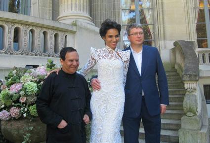 ما الذي جمع ناعومي كامبل والتونسية عفاف؟