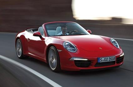 بورش كاريرا إس كابريوليه 911 لعام 2012