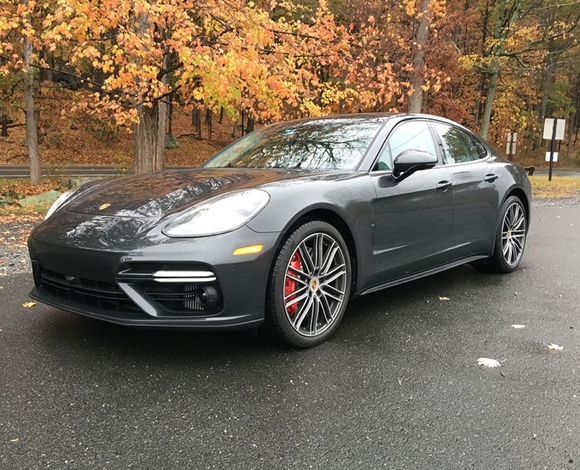 تعرّفوا على سيارة Porsche Panamera Turbo لسنة 2017