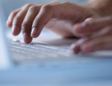 خليجي يبحث عن صديق براتب 3500 ريال 