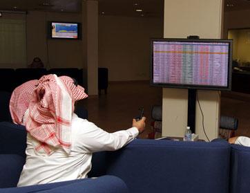 توظيف مواطن واحد مقابل 13 عاملاً أجنبياً في القطاع الخاص في السعودية  