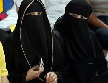  هل تصل السعوديات إلى حد تدبير الزيجات لرجالهن؟