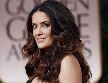 وزير قطري ينتج فيلم لسلمى حايك بعد زيارتها لقصره