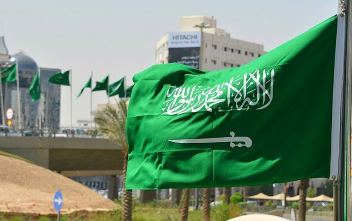 إحلال سعوديين في المدارس الأهلية والأجنبية في المملكة Ra2ed