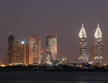 لينكدإن تفتتح أول مكتب إقليمي في دبي