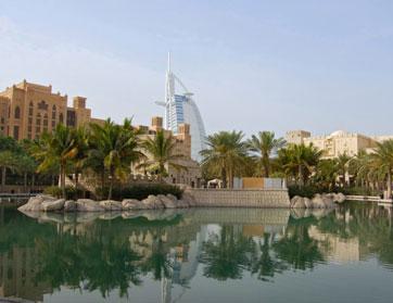 نموّ بنسبة 6.5 بالمئة متوقع لقطاع السياحة الإماراتي حتى 2021