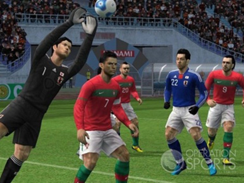 تعرّف إلى خفايا لعبة PES 2012