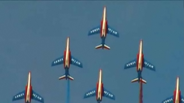 تعرف على الطائرات الحربية في معرض دبي الدولي للطيران 2011