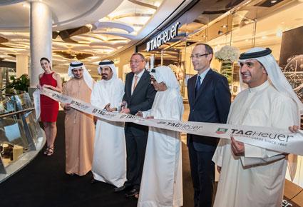 TAG Heuer تعيد افتتاح أقدم متاجرها الرائدة في منطقة الشرق الأوسط