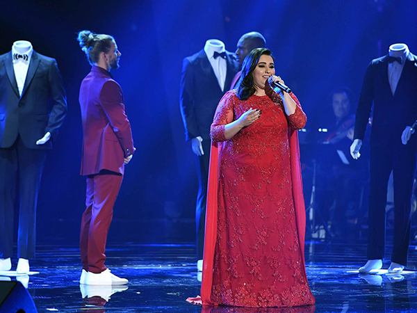دُموع من فريق أحلام تحصُد لقب "the Voice" بموسمه الرابع: عقدٍ فني لإنتاج ألبوم غنائي كامل مع شركة "Platinum Records
