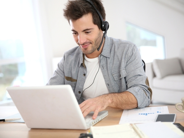 تطبيق سكايب يختفي فجأة عن هواتف المستخدمين