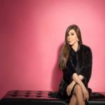 إليسا تنشر صورة "سيلفي" في السرير  
