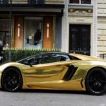 الزينة الأكثر فخامة للسيارات الفارهة