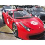 في دبي تستطيع أن تستقل تاكسي من نوع فيراري أو رلز رويس