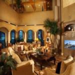 بالفيديو: أليك جولة داخل منزل الفنان الاماراتي عبد الله بالخير