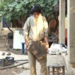 بالفيديو- انجب طفلا وهو في ال 112 عاما