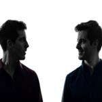 بالفيديو - شقيقان سعوديان يتصالحان بعد 21 عاماً