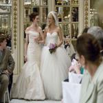 بالفيديو- شاب يتزوج بفتاتين ويجمعهما في حفل زفاف واحد