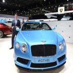 "بنتلي" تعرض للمرّة الأولى في الشرق الأوسط سيارتها الجديدة 