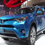 تويوتا تُبهِر الحاضرين في معرض فرانكفورت بسيارتها الهجينة