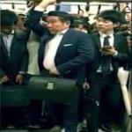 فيديو أذهل العالم من اليابان .. هكذا يركبون المترو