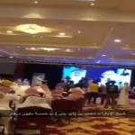 قبض عليه بعد تبرعه بخمسة ملايين درهم إماراتي .. فيديو
