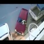 هكذا يتم إيقاف السيارة .. بالتعاون والمشاركة