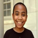 ينهي دراسته الجامعية في عمر الرابعة عشر