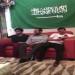 بالفيديو .. شاهد فرحة مبتعثين برسائل ذويهم
