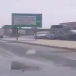 انقلاب سيارة مطلوب للعدالة بعد مطاردة الشرطة له