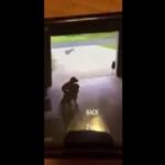 فيديو مؤثر .. لماذا يتسلل هذا الطفل يوميًا إلى منزل هذه السيدة