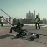 فيديو يجتاح الإنترنت لرجل يسقط من أعلى برج في دبي .. تعرف على حقيقته