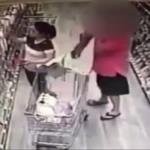 شاهد محاولة هذا الرجل اختطاف طفلة من أمها في متجر كبير