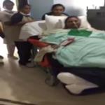 لأول مرة بالفيديو .. المصرية إيمان تجلس على كرسي متحرك