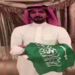 بالفيديو .. سعودي يرد على الكويتي الذي أسمى ابنته قطر