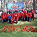 يتناولون 5 كيلوغرامات من الطماطم في 3 دقائق .. والسبب غريب