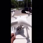 مقيم سعودي بأمريكا يعيد مروحية صغير إلى صاحبها الأمريكي