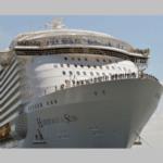 إبحار أكبر سفينة نقل ركاب في العالم للمرة الأولى