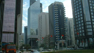 1% متوسط التراجع في أسعار إيجارات الشقق والفلل في دبي و5 % في أبوظبي خلال الربع الأول