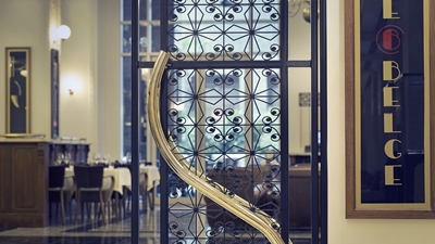 برانش مقهى كافيه بيلج الجديد كلياً في الهواء الطلق يضفي رونقاً كلاسيكياً  إلى لائحة الطعام