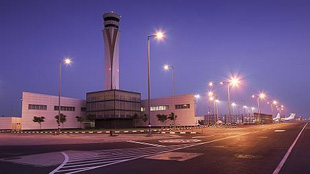 226 % نمو حركة الشحن عبر مطار دبي ورلد سنترال خلال النصف الاول من 2012 