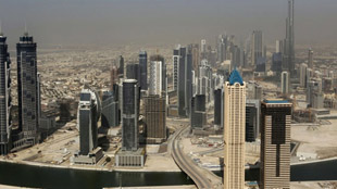 إصدار وتعديل قوانين لتنظيم الأسواق