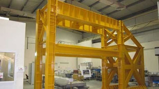 قسم الهندسة المدنية في أميركية الشارقة ينهي بناء هيكل متطور لاختبار العناصر الإنشائية 