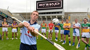 الاتحاد للطيران تُنظم مباراة هيرلينغ للضربات الطويلة في ملعب كروك بارك بدبلن 