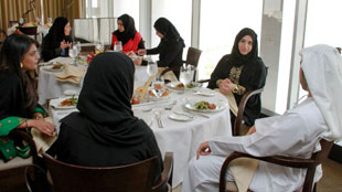 "الامارات للوظائف 2012" يكشف أسرار النجاح للشباب الإماراتي الطموح