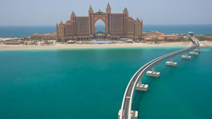 دبي تبدأ بتصنيف الفنادق إلكترونياً خلال الربع الأخير