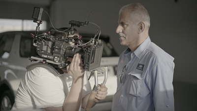 كريم جواد أوّل مدرّب معتمد لدى لاند روڤر في منطقة الشرق الأوسط وشمال إفريقيا