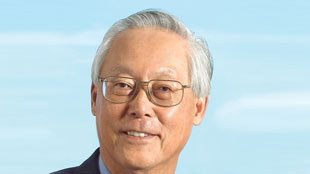 رئيس وزراء سنغافورة السابق ينضم إلى المجلس الاستشاري الدولي للبنك الوطني الكويتي