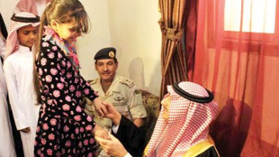 أمير تبوك يكشف عن إنشاء ألف وحدة سكنية جديدة