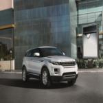 لاند روڤر تحتفل بمرور عام على بدء إنتاج رينج روڤر إيڤوك